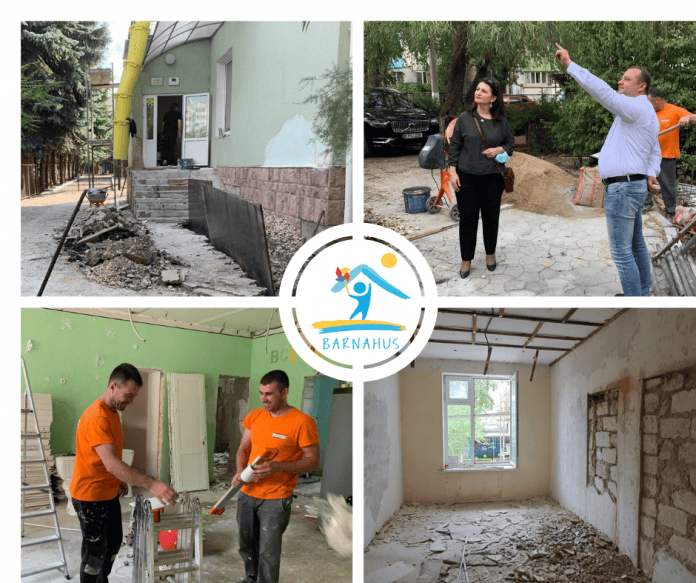 Poza simbol comunicat