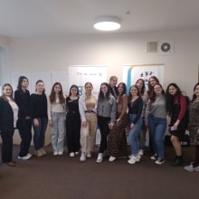 Youth Advisory Board „Fetele împotriva violenței”